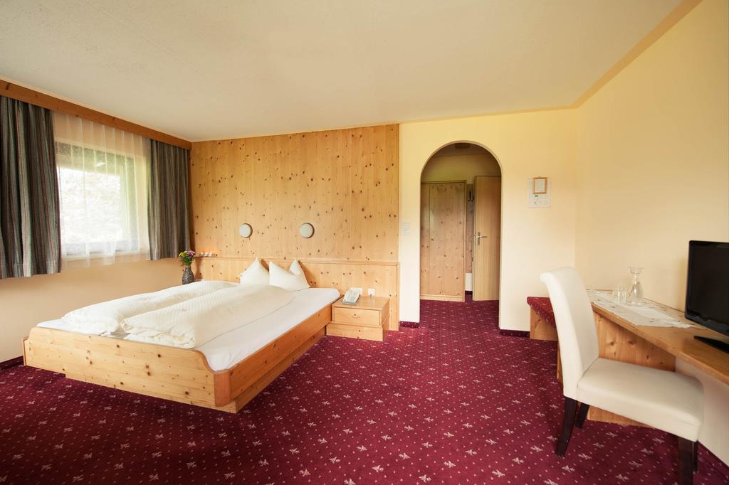 Hotel Steuxner Neustift im Stubaital Chambre photo