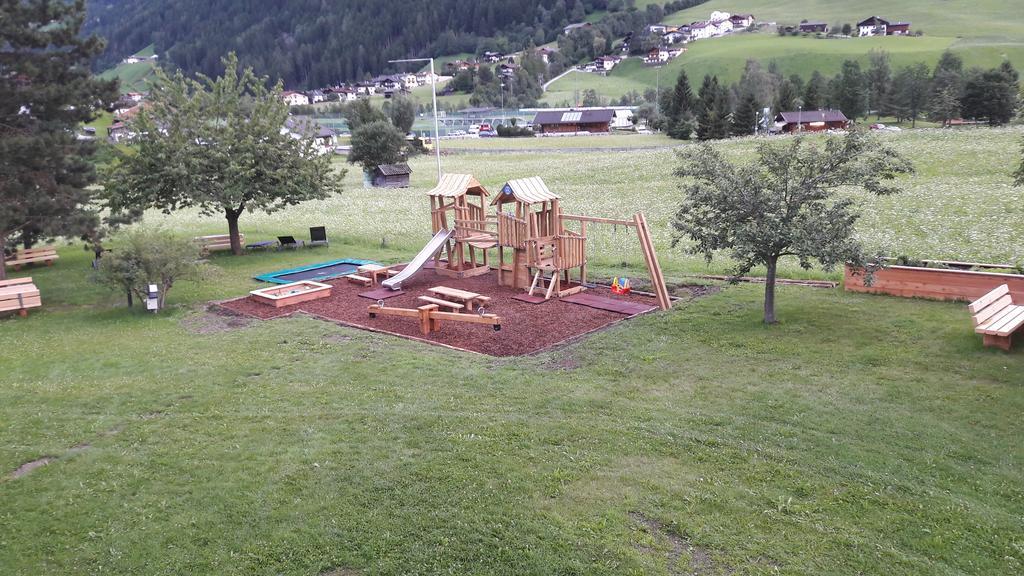 Hotel Steuxner Neustift im Stubaital Extérieur photo